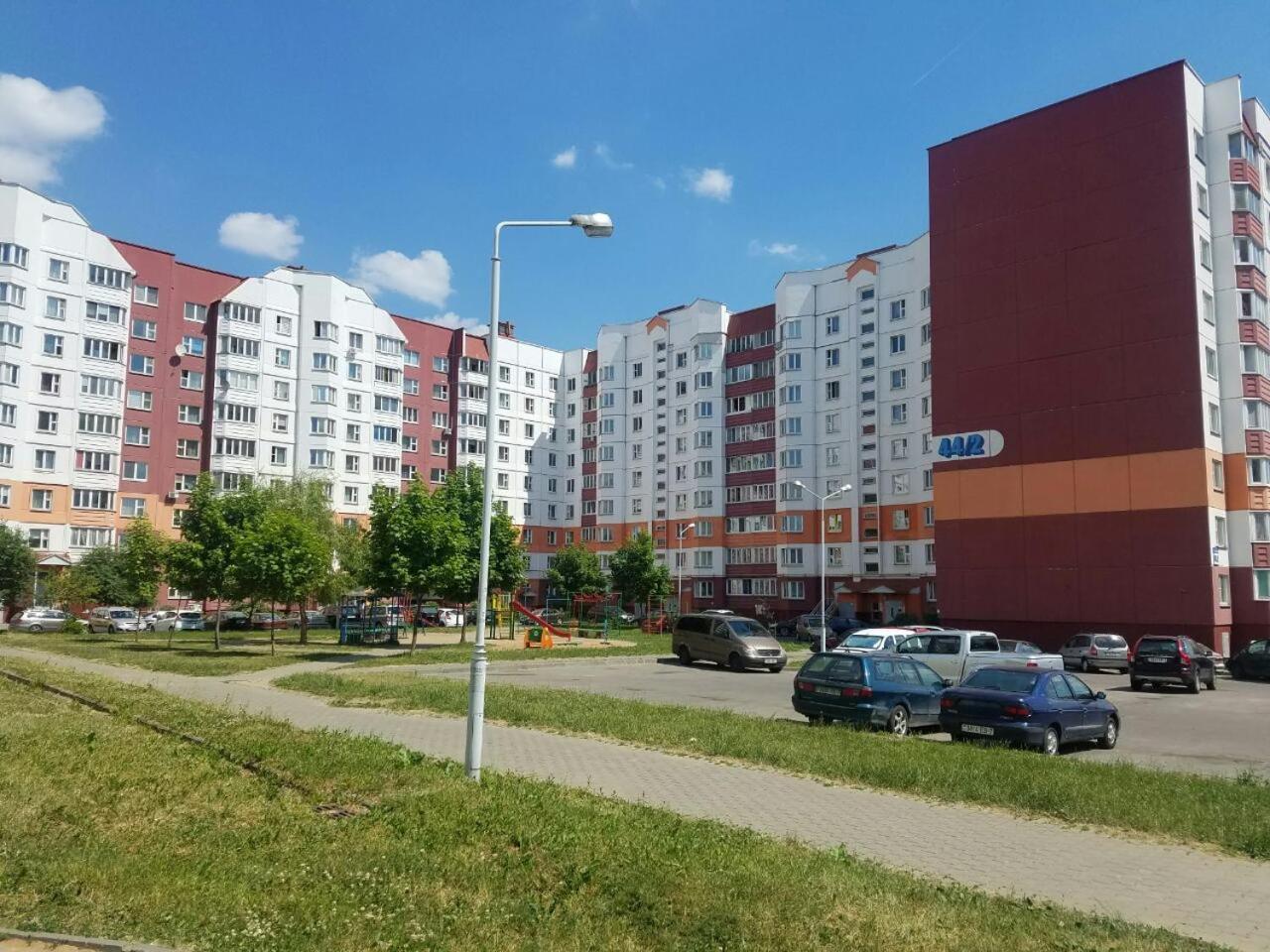 Apartment On Metro Mihalova 민스크 외부 사진