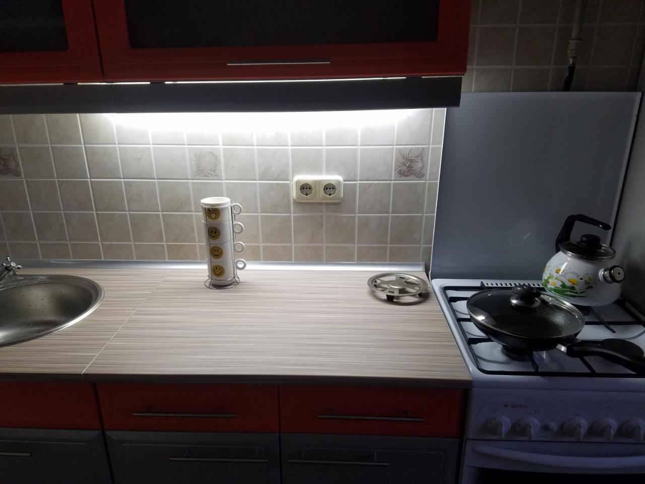 Apartment On Metro Mihalova 민스크 외부 사진